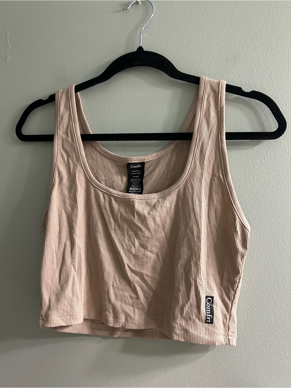 Comfrt ribbed cropped tank